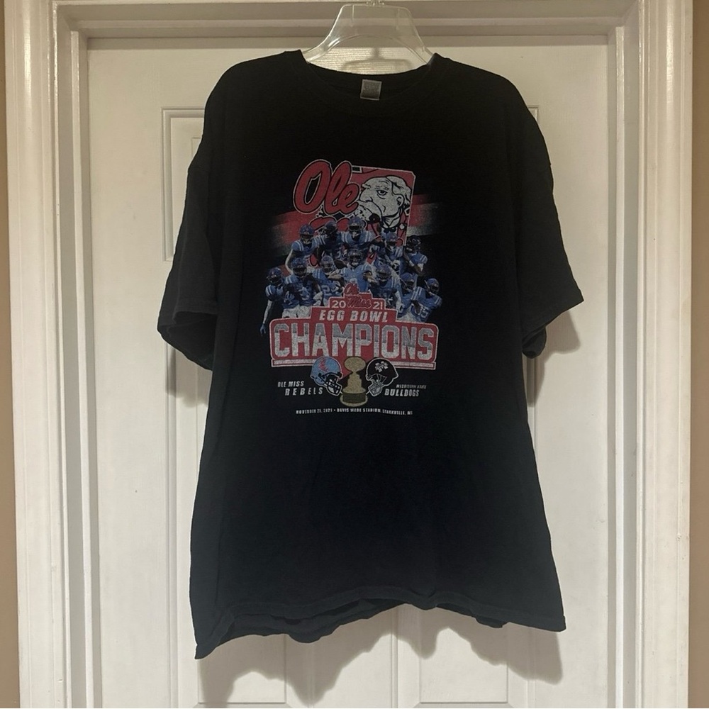 Ole Miss 2021 Egg Bowl Champions Black T-shirt Men’s Size 2XL